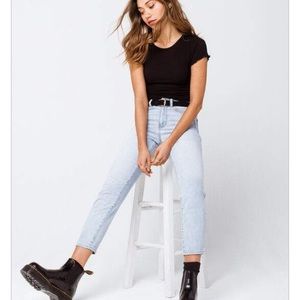 Tillys Vintage Mom Jean